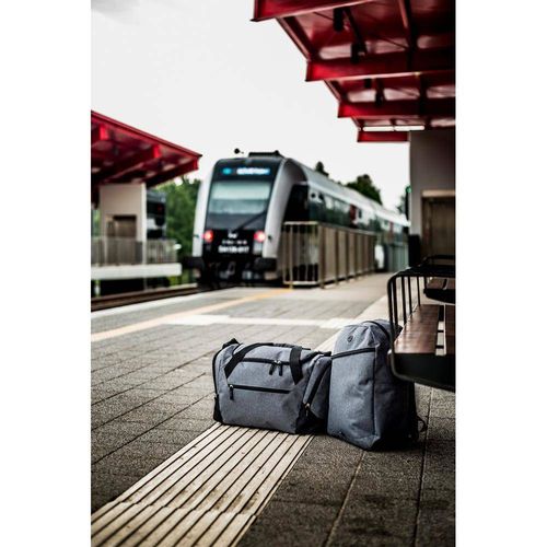 Plecak na laptopa 15,6" na Arena.pl