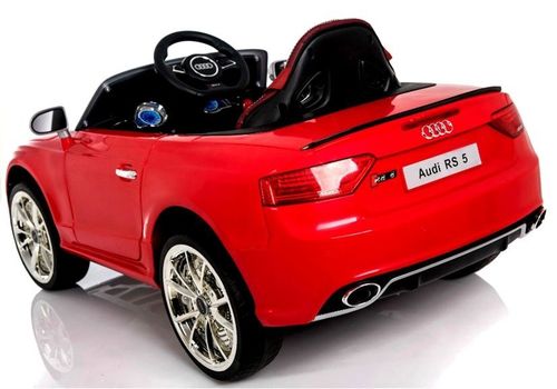 Auto na Akumulator Audi RS5 Czerwone na Arena.pl