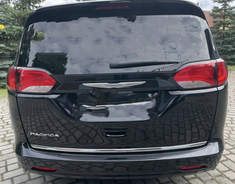 Chrysler Pacifica 2016+ Listwa CHROM na Klapę zdjęcie 1