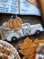 CIASTKO SAMOCOCHÓD PICK UP DYNIA ZE SŁOMĄ