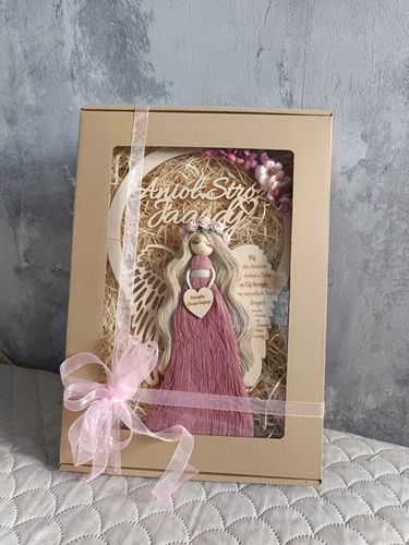 Anioł Stróż makrama imię prezent chrzest komunia w opakowaniu ozdobnym na Arena.pl