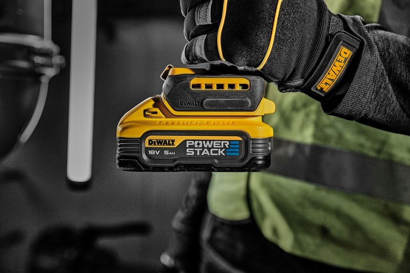 DEWALT AKUMULATOR 18V 5,0Ah 2szt. POWERSTACK DCBP518H2 zdjęcie 8