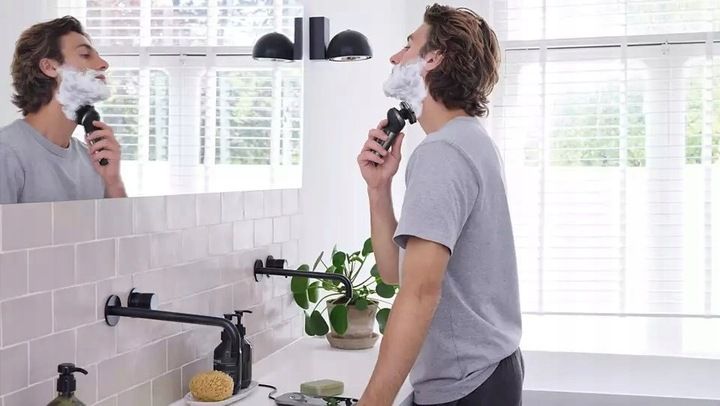 Golarka elektryczna Philips do golenia na sucho i na mokro SP9872/15 zdjęcie 7