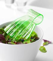 Szczypce do sałaty akryl. zielone 18cm.