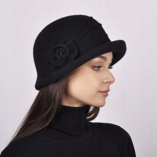 Czarny kapelusz dzianinowy asymetryczny ESTER na Arena.pl