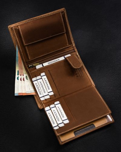 Męski stylowy portfel z indywidualnym wzorem na Arena.pl