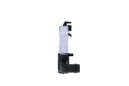 30957/NRF INTERCOOLER DB W176/W246/C117/GLA 11- na Arena.pl