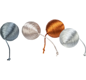 TRIXIE Piłka z grzechotką i ogonkiem zabawka dla kota 4 cm 1 szt.