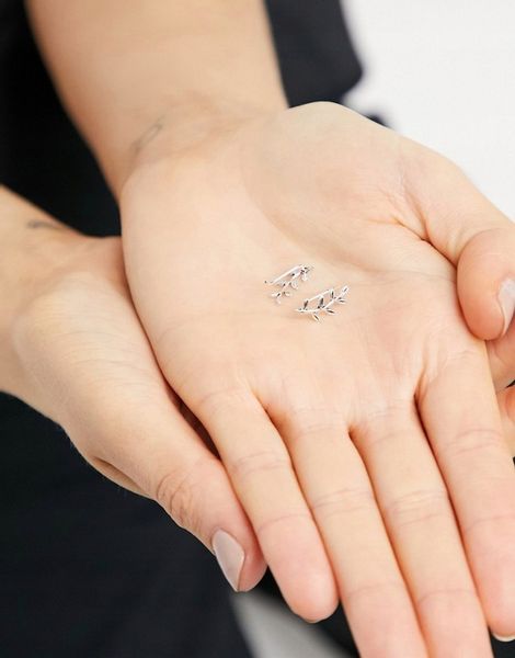 Kingsley Ryan Nausznice ze wzorem liścia zdjęcie 3