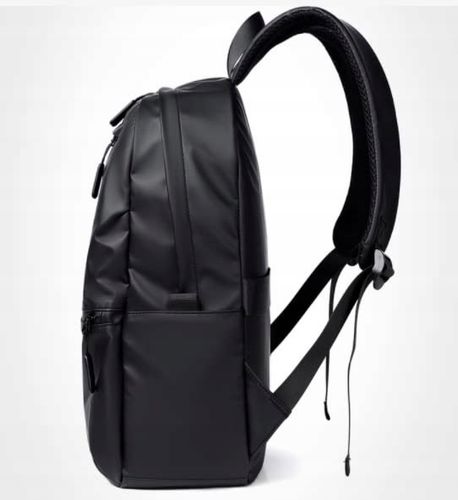 Plecak KELF CZARNY Szkolny Podróżny 4 kieszenie 20L MAT OXFORD Poliester na Arena.pl