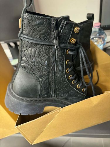 Botki sznurowane STEVE MADDEN GRAZIER R37 na Arena.pl