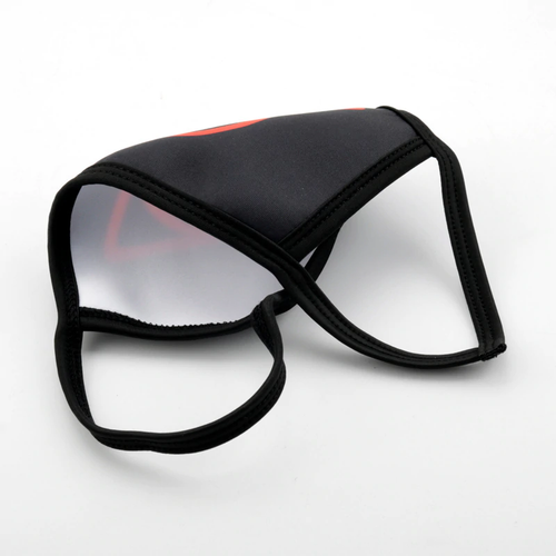 Maseczka wampir na Arena.pl