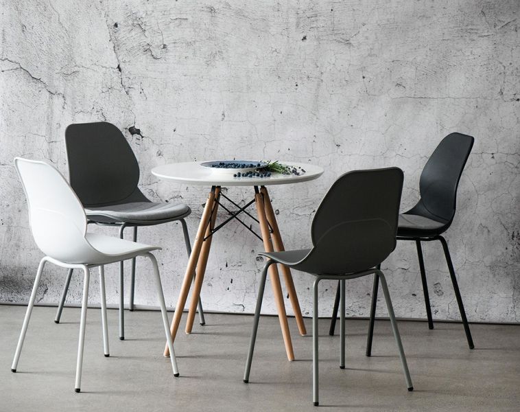 Krzesło Layer 4 czarne nowoczesne zdjęcie 2