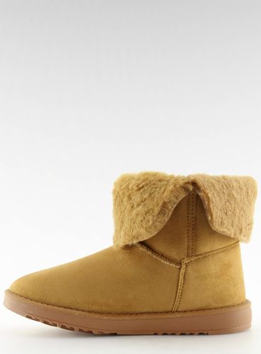 Emusy z pomponem camel SP04P CAMEL - 40 na Arena.pl