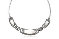 srebrny piękny dostojny naszyjnik z masą perłową i markazytami