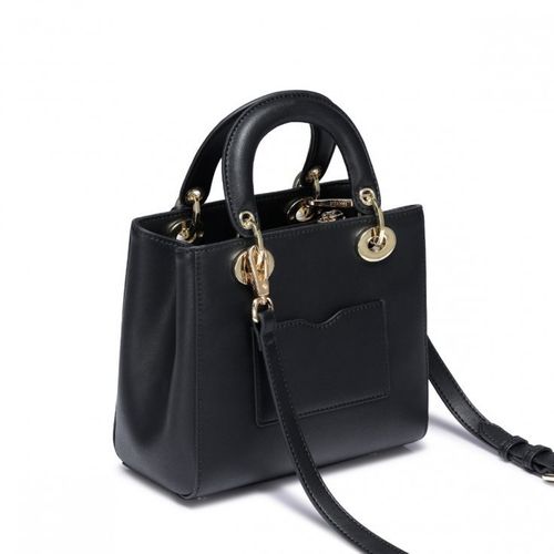 Połyskująca czarna torebka na Arena.pl