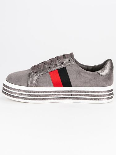 TRAMPKI NA PLATFORMIE VICES Rozmiar - 36 na Arena.pl