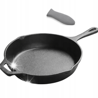 Patelnia żeliwna 31cm z nakładką silikonową na uchwyt KRISBERG KS-7739