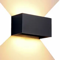 Kinkiet zewnętrzny/wewnętrzny o barwie ciepłej bieli 3000 K