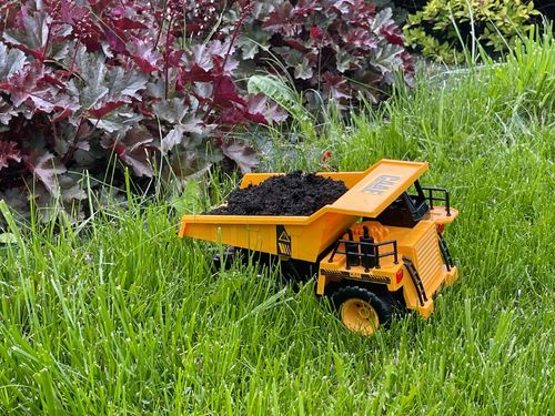 SAMOCHÓD CIĘŻAROWY WYWROTKA + PILOT na Arena.pl