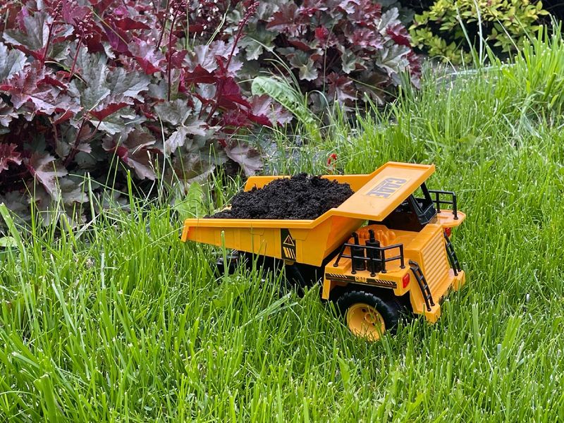 SAMOCHÓD CIĘŻAROWY WYWROTKA + PILOT zdjęcie 15