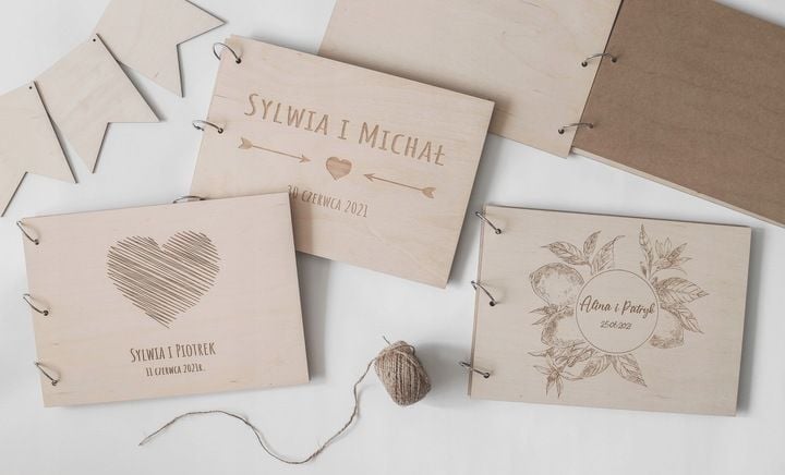 DREWNIANY ALBUM NA ZDJĘCIA PERSONALIZOWANY GRAWER zdjęcie 9