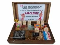 PUDEŁKO NIEZBĘDNIK PREZENT 18 30 4050 URODZINY XXL