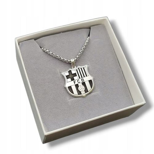 Zawieszka srebrna FCB na Arena.pl