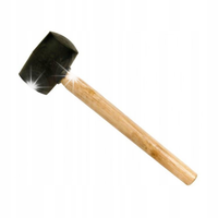 MŁOTEK GUMOWY Z DREWNIANĄ RĄCZKĄ 0,5 kg /16 Oz