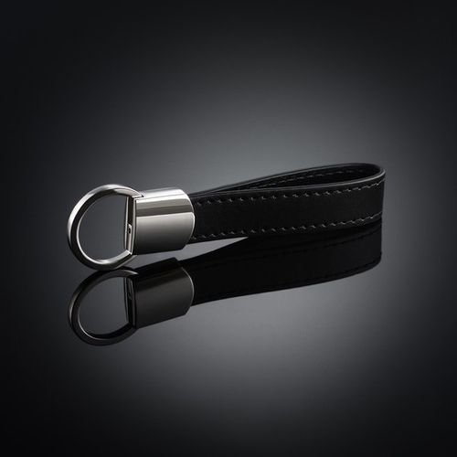 Brelok Refine, czarny na Arena.pl