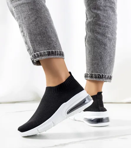 Czarne sneakersy Trudy 38 na Arena.pl