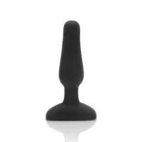 b-vibe novice plug black - kompaktowa maszyna intymna z pilotem
