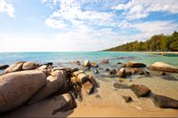 Fototapeta Plaża MORZE Skały Piasek do Salonu 450x300