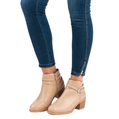 Beżowe botki na słupku r.40 na Arena.pl