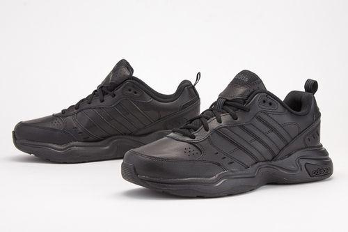 ADIDAS STRUTTER > EG2656 - R. 44 na Arena.pl
