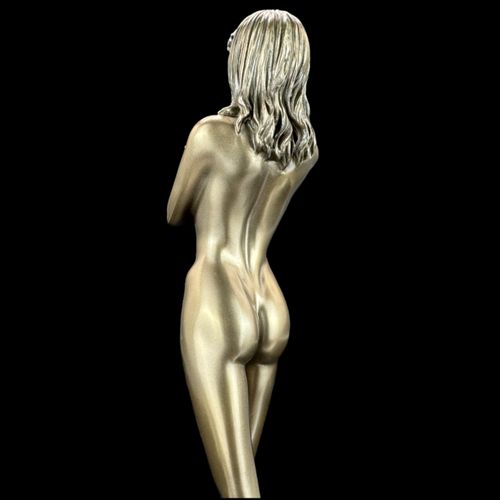 Akt kobiecy WU70884A1 na Arena.pl