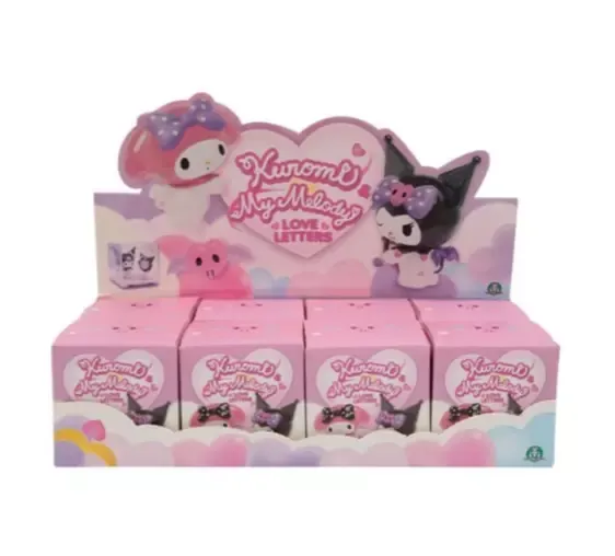 HELLO KITTY Love Story, figurka zdjęcie 1