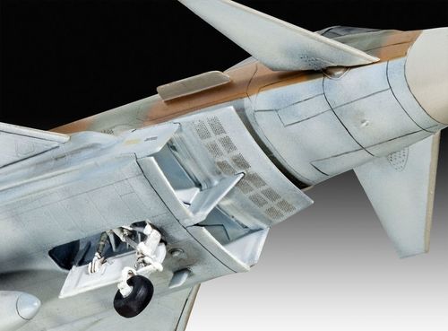 Revell Eurofighter Typhoon RAF na Arena.pl