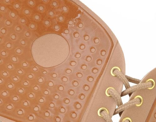 Biustonosz samonośny C na Arena.pl