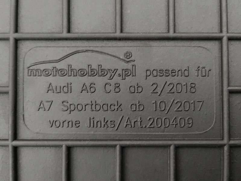 DYWANIKI GUMOWE STOPERY do Audi A6 C8 (od 2018) zdjęcie 2