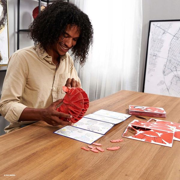 SPIDERMAN MARVEL PUZZLE 3D FIGURKA SUPERBOHATER SPIN MASTER zdjęcie 5