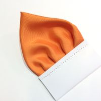 Pomarańczowa poszetka trójkątna "Wypustka"