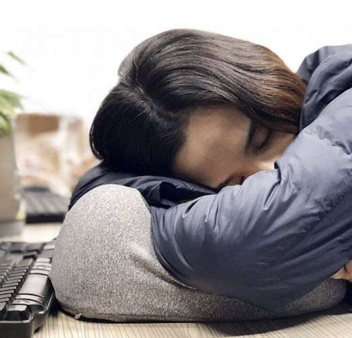 Poduszka Podróżna Memory Opaska Stopery Rogal 3D na Arena.pl