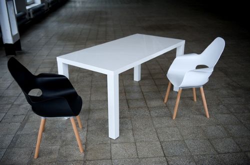 Krzesło A-Shape PP czarne D2 na Arena.pl