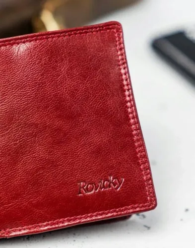 etui na karty czerwone rovicky na Arena.pl