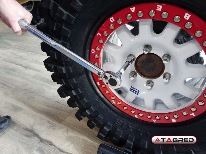 KLUCZ DYNAMOMETRYCZNY 17/19/21 1/2 28-210Nm DO KÓŁ zdjęcie 3