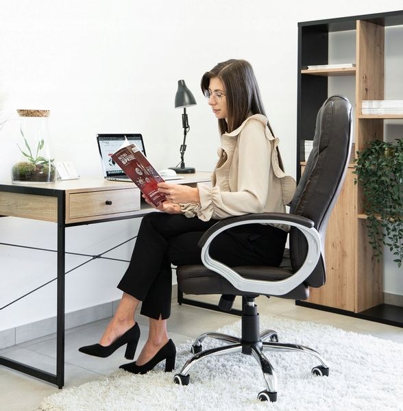 FOTEL BIUROWY OBROTOWY KRZESŁO BIUROWE OBROTOWE ERGONOMICZNY SKÓRZANY BRĄZ zdjęcie 11