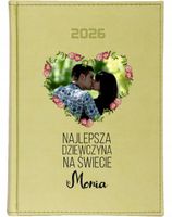 KALENDARZ A5 2026 DZIENNY KSIĄŻKOWY Z NADRUKIEM PREZENT DLA DZIEWCZYNY