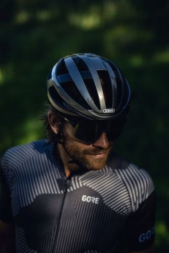 Kask rowerowy Abus Viantor szosa gravel czerwony czarny biały r. L 58-62 cm na Arena.pl