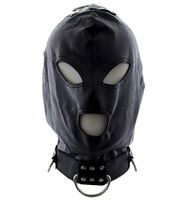 Maska z obrożą i otworami na oczy i usta